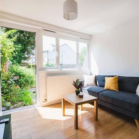 Stylish & Tranquil Flat With Excellent Connections Lejlighed London Eksteriør billede