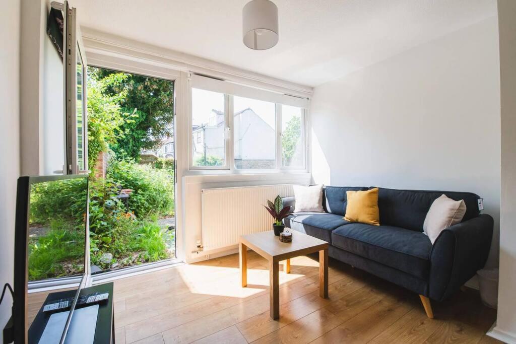 Stylish & Tranquil Flat With Excellent Connections Lejlighed London Eksteriør billede