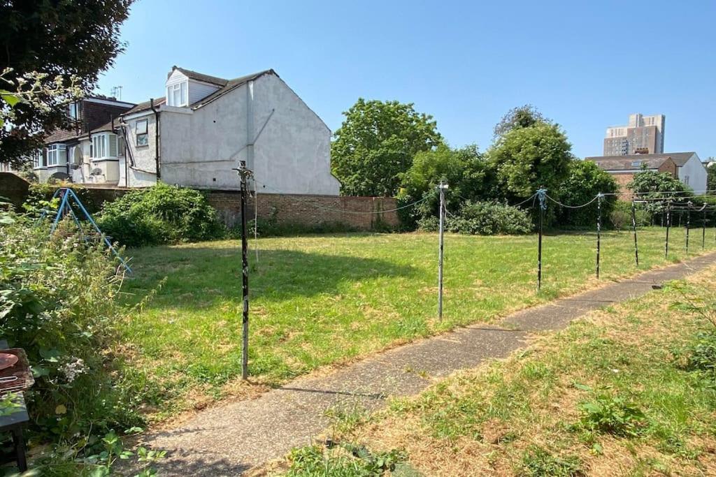 Stylish & Tranquil Flat With Excellent Connections Lejlighed London Eksteriør billede
