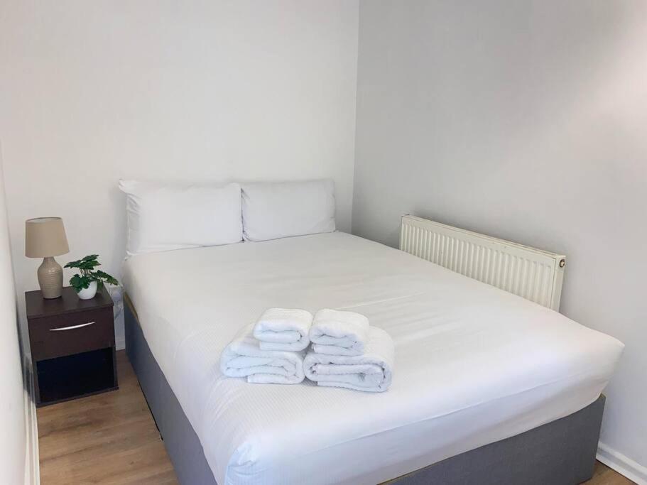 Stylish & Tranquil Flat With Excellent Connections Lejlighed London Eksteriør billede